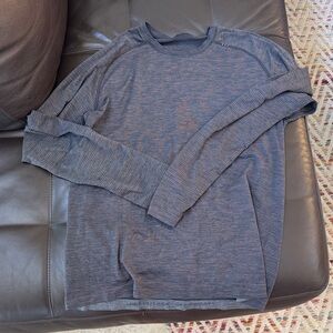 lululemon athletica Long Sleeve Shirt